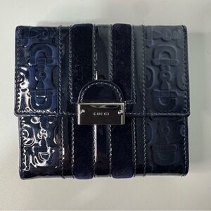 Gucci Patent Leather Embossed Wallet Authentic